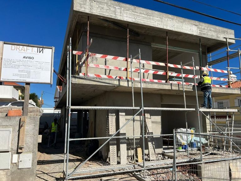 Moradia T4 Martinha 07